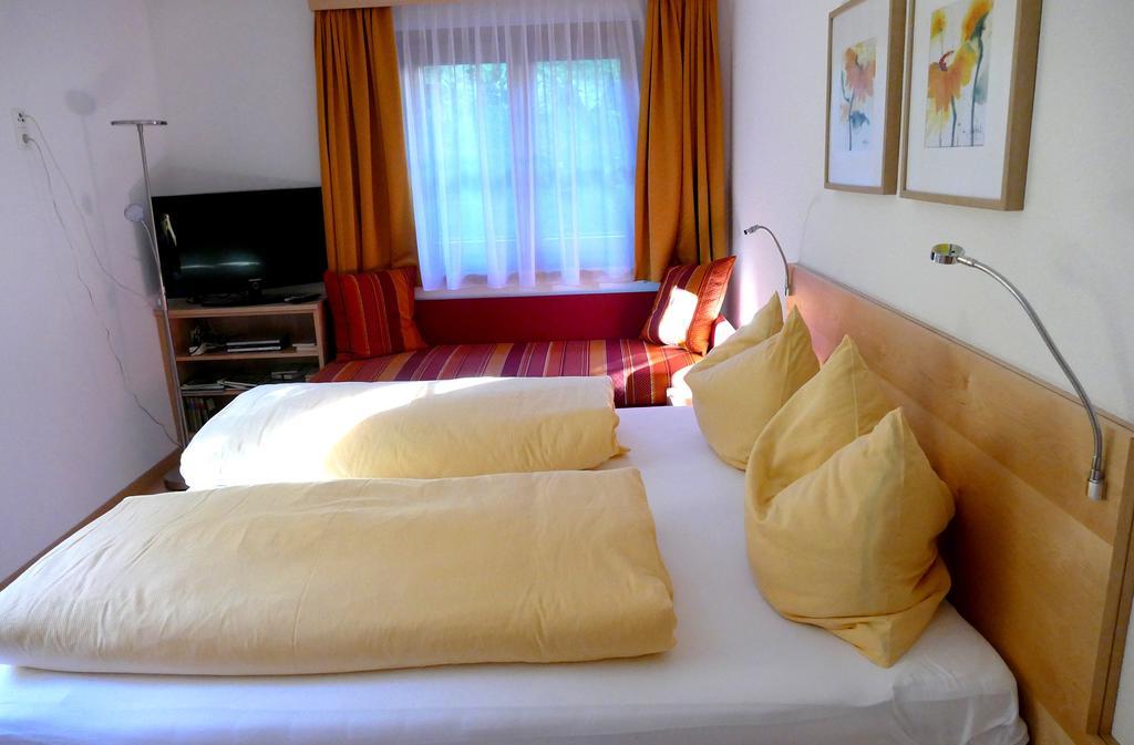 Haus Lundegg Apartment Finkenberg Bagian luar foto