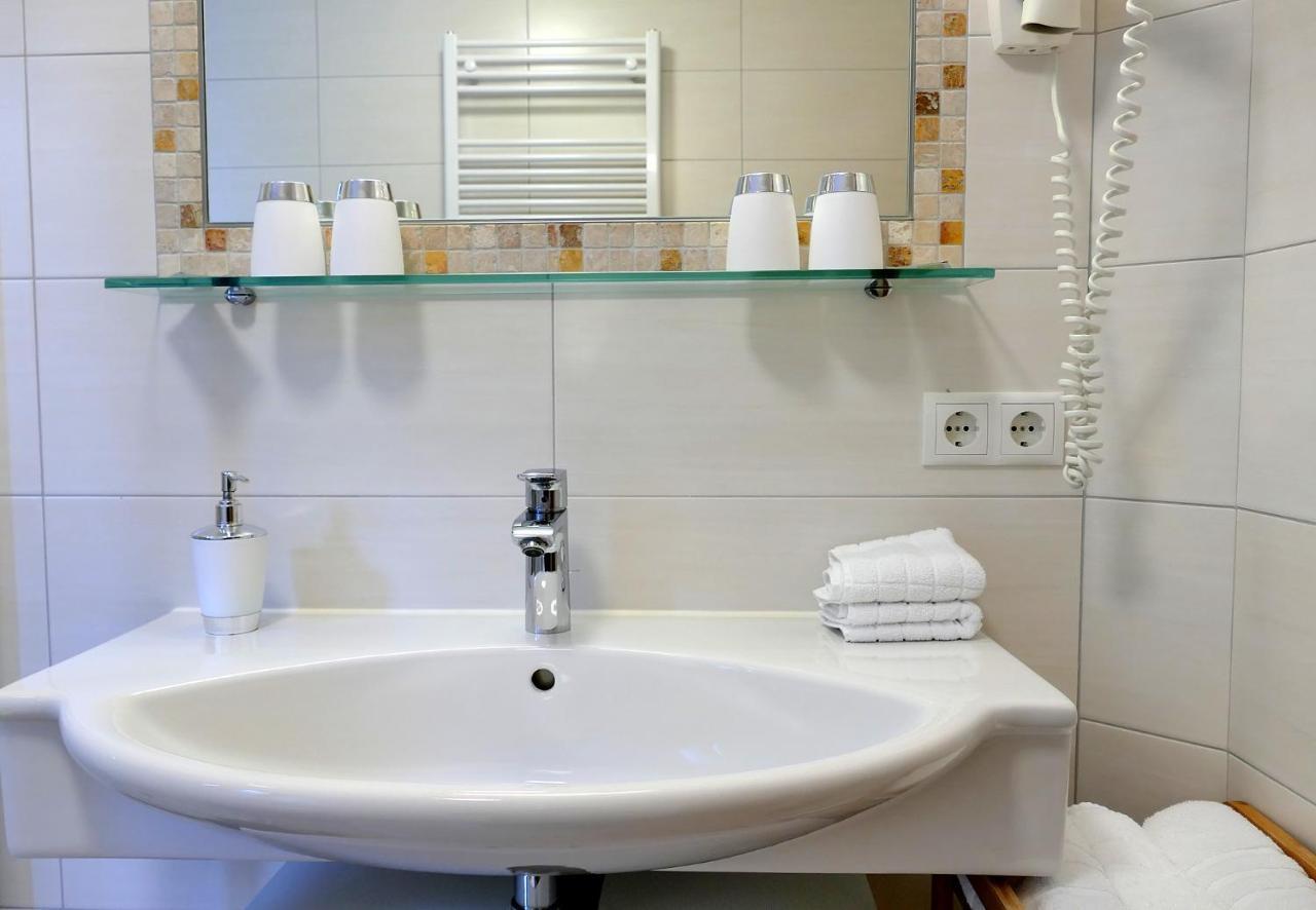 Haus Lundegg Apartment Finkenberg Bagian luar foto