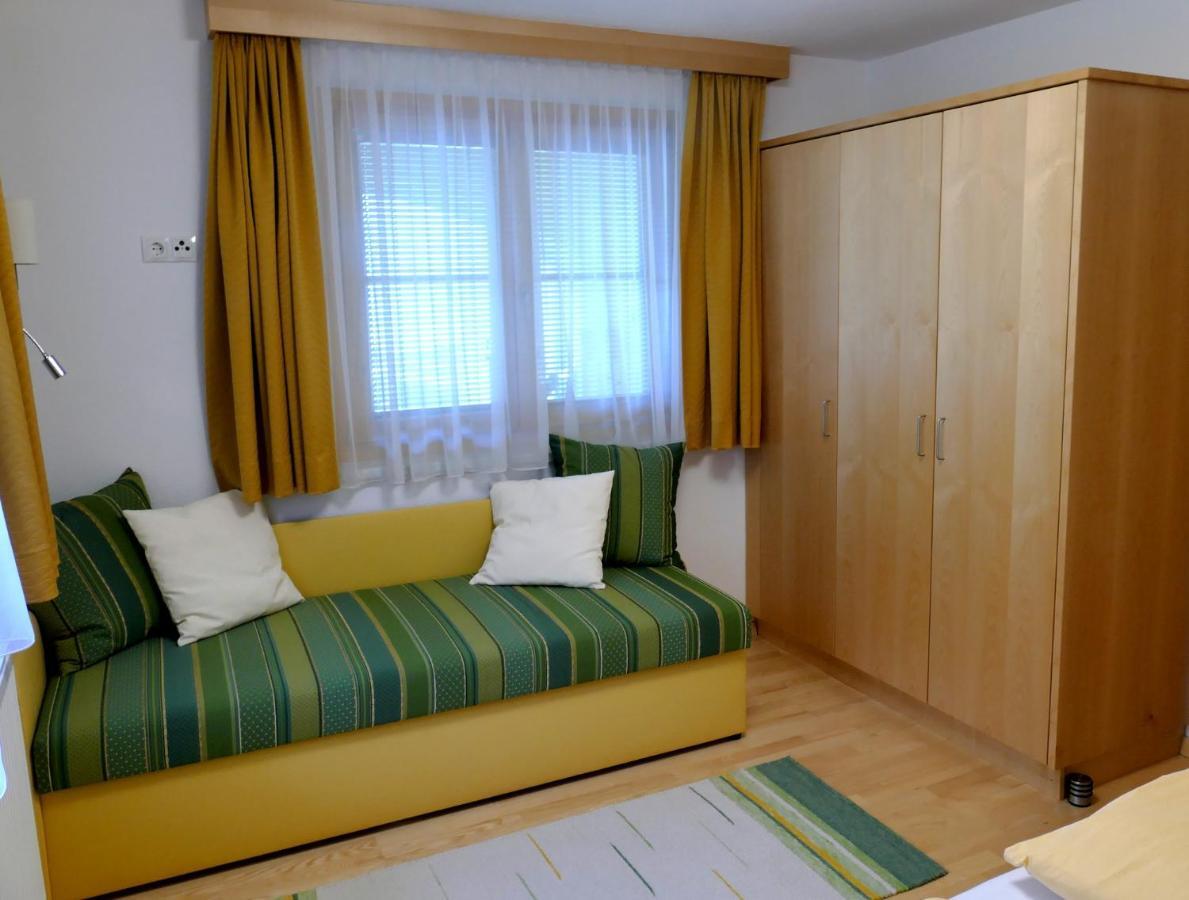Haus Lundegg Apartment Finkenberg Bagian luar foto